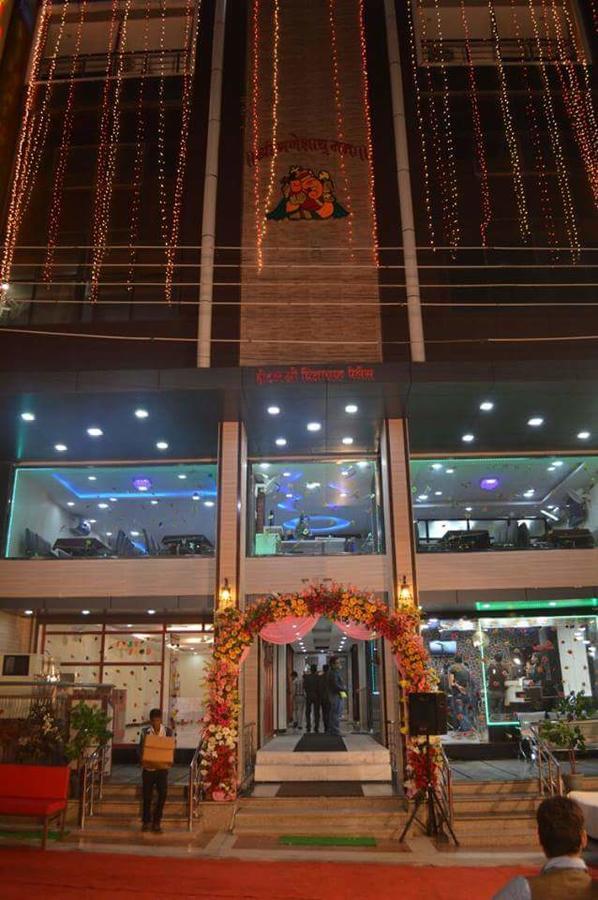 Hotel Shree Vinayak Palace 博帕尔 外观 照片