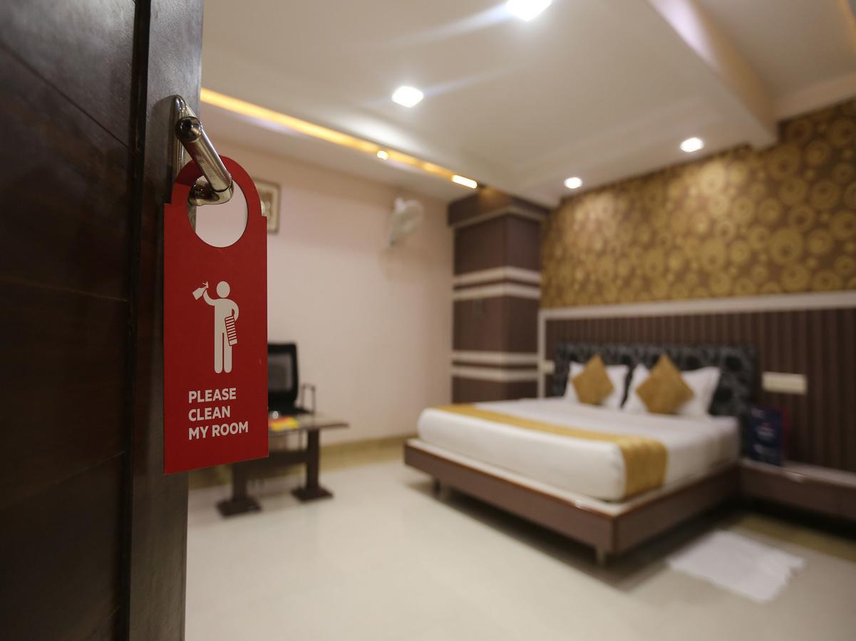 Hotel Shree Vinayak Palace 博帕尔 外观 照片
